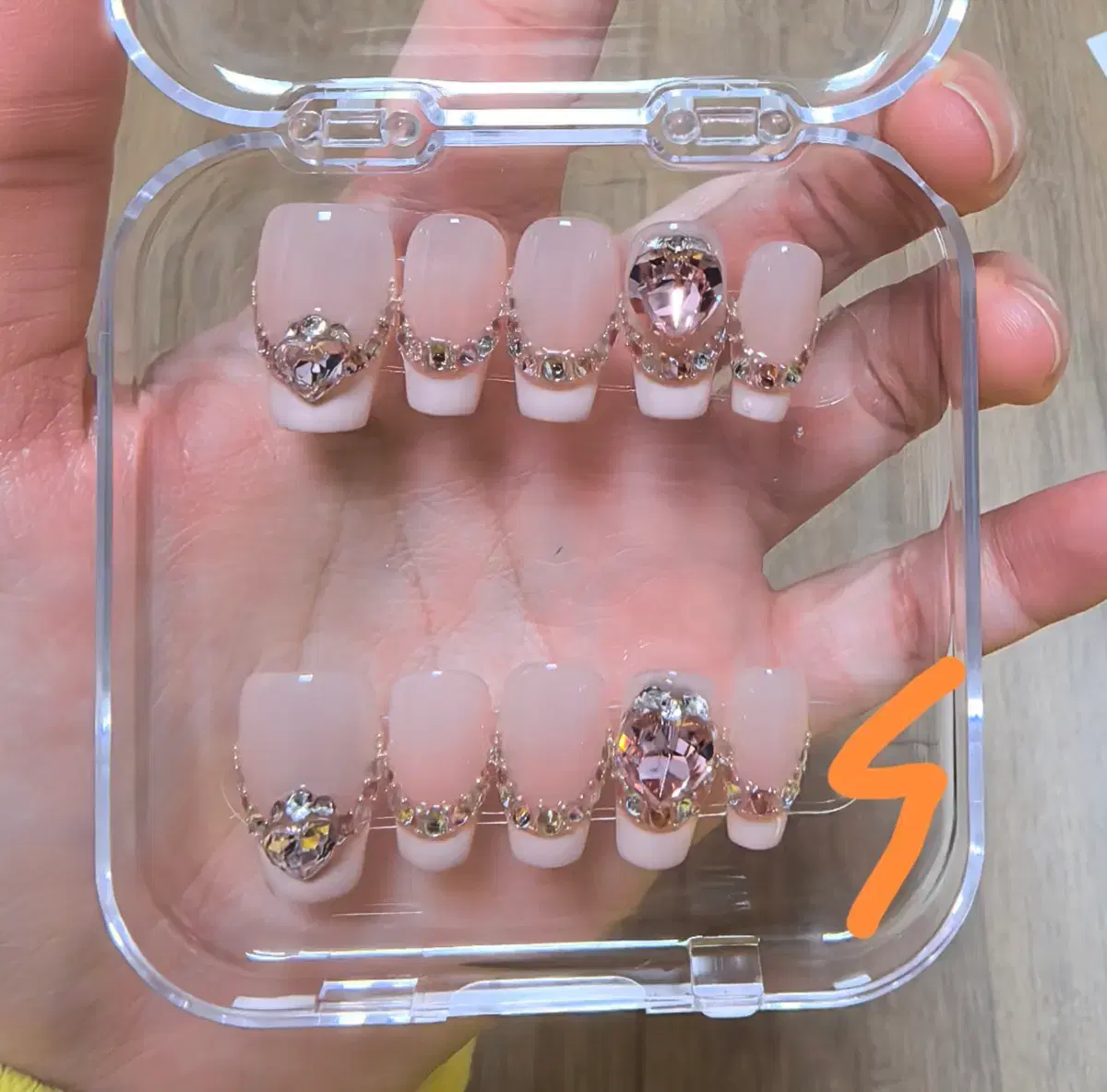 thumbnail-8